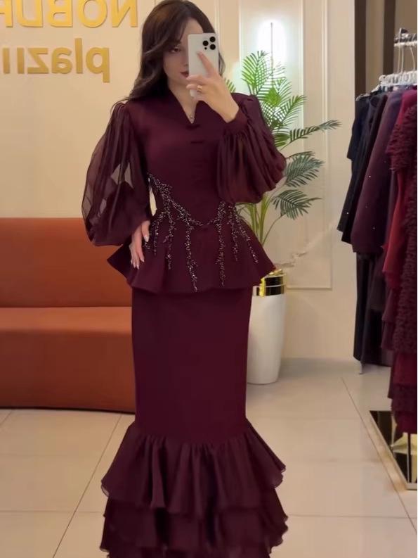 Elegant Spring Rhinestone Top & Skirt Set - European and American Fashion 2026