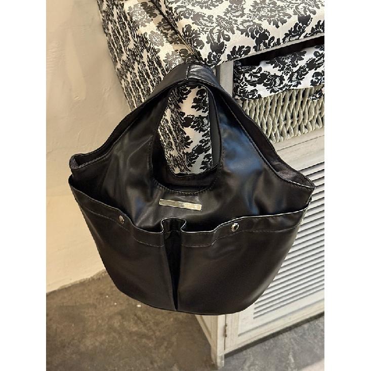 Niche Single Shoulder Underarm Bag Large Capacity Tote Bag Feminine New Korean Style Pleated Multi-Pocket Commuter Handbag