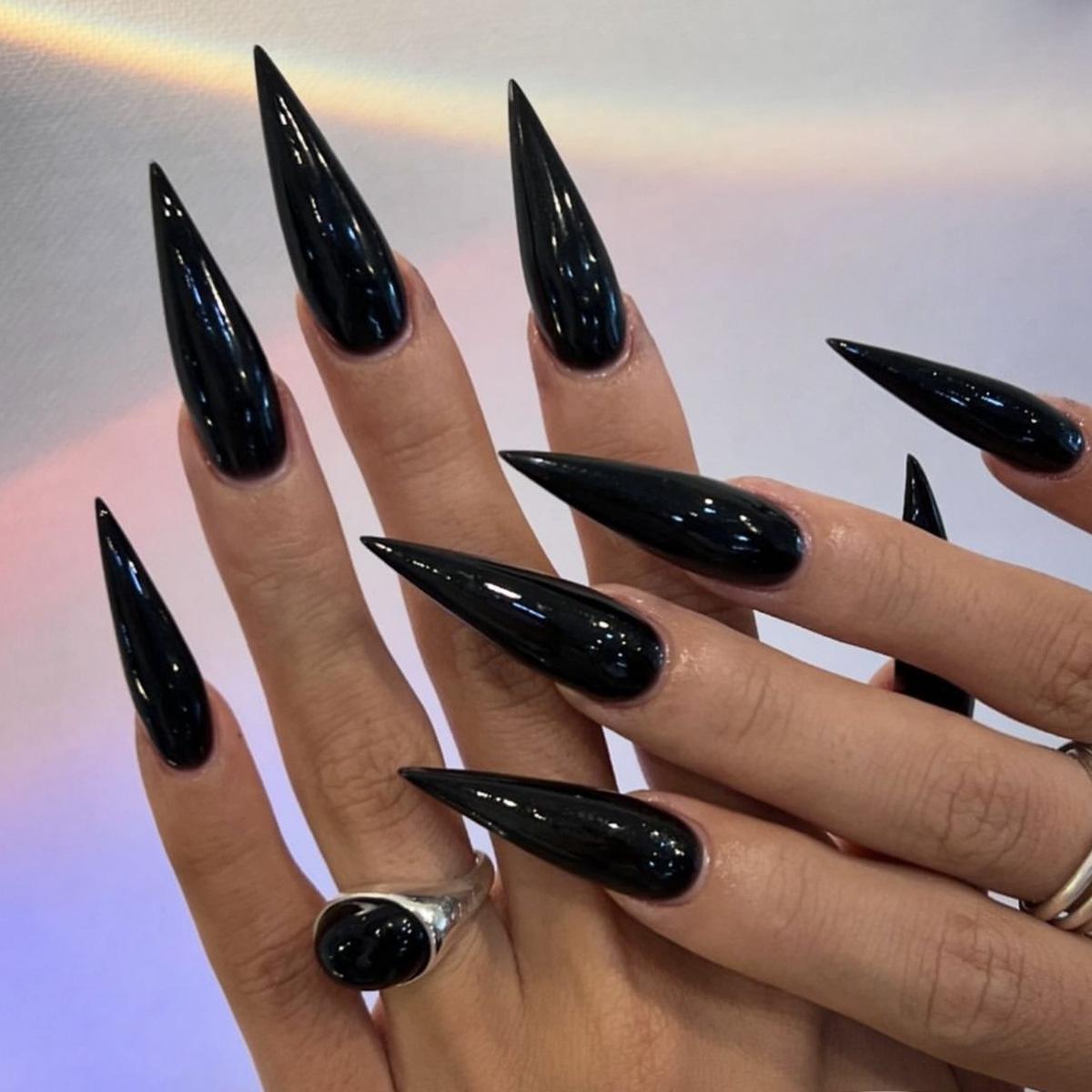 

European & American Style Long Pointed Removable Dark Solid Color Wearable Fake Nails