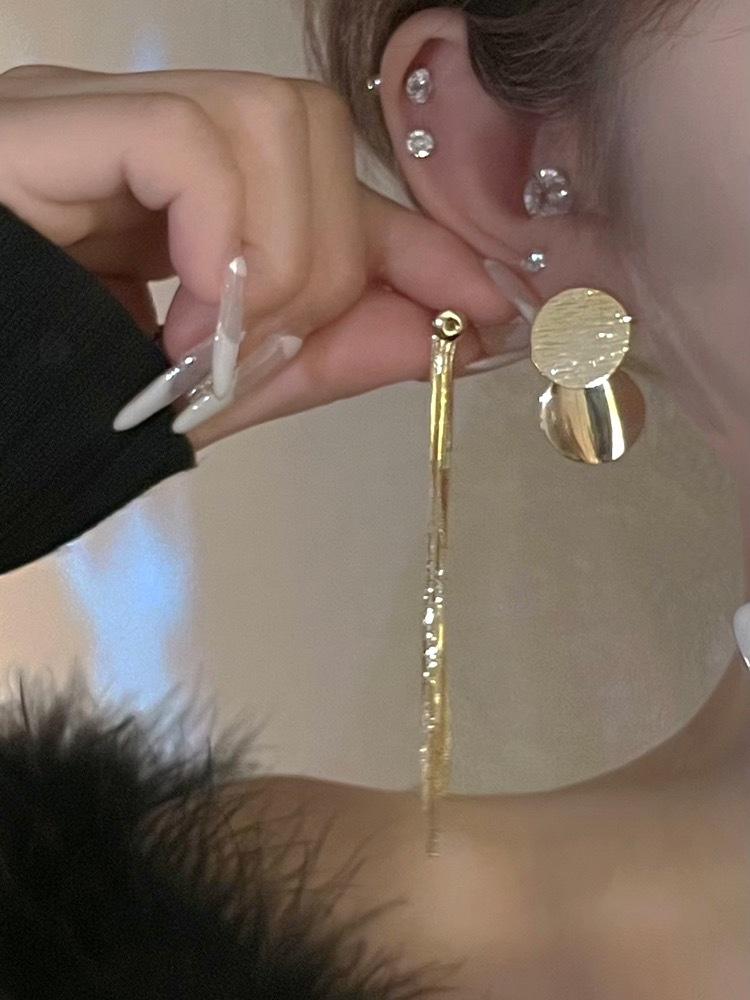 Silver Needle Diamond Fringed Metal Earrings European and American Fashion Long Earrings Light Luxury Personality Design Earrings Women