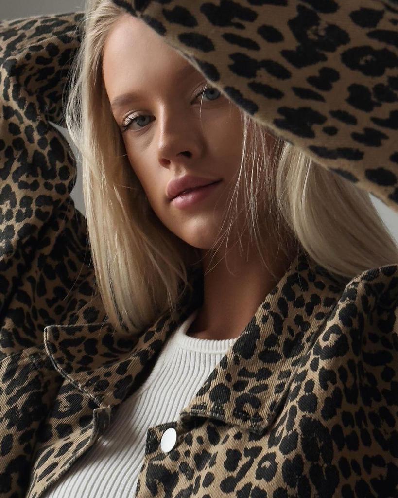 2024 Retro Leopard Print Denim Jacket - Trendy, Loose, Versatile for Spring
