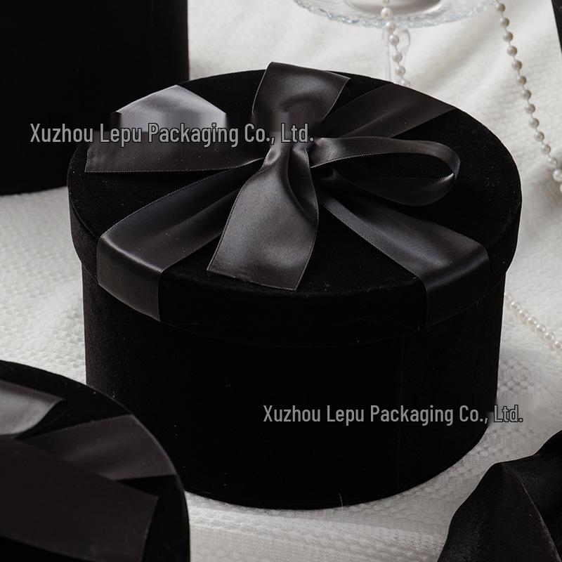 

Creative Round Flocking Cloth Gift/Souvenir Box for Weddings & Valentine s Day Small [Outer: 20*11.5cm, Inner: 18*9.5cm]
