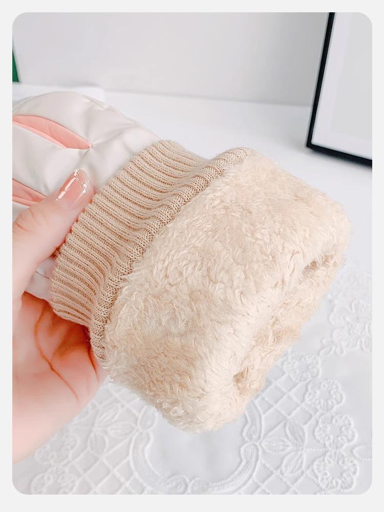 Unisex Winter Ski Gloves: Warm, Windproof, Water-Repellent with Touchscreen Capability for Outdoor Sports and Riding