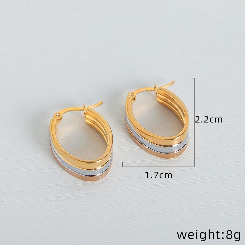 New Stainless Steel Simple Hoop Earrings for Women Copper Color Distort Earrings Personality Femme Popular Accessories