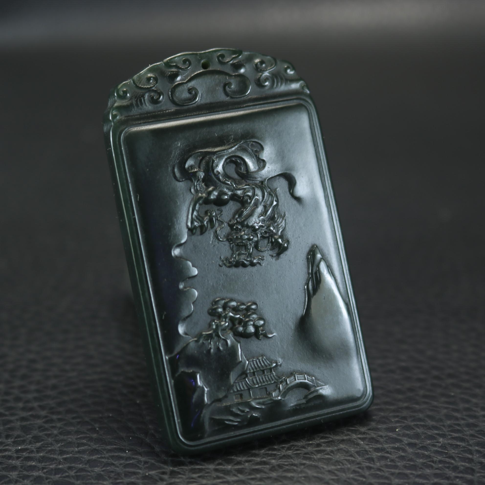 Chinses Hetian Jade Hand-carved Dragon Pendant Necklaces Men or Women Amulets