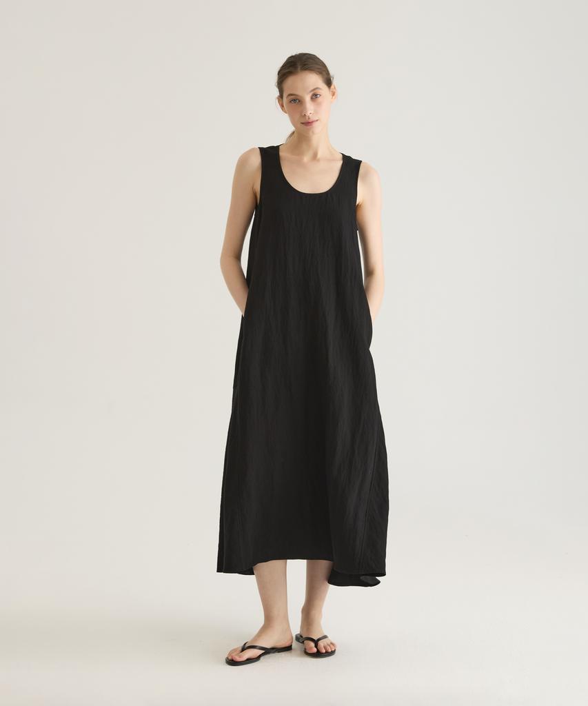 Oteumilkape Minimal Maxi Sleeveless Dress - Black