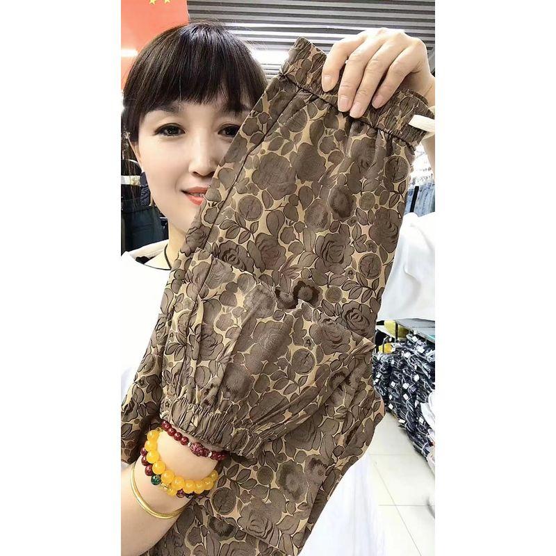 

2025 Summer Thin Casual Pants Women s K-style Loose Tappered Cropped Pants High Waist Print Ice Silk Outerwear Harem Pants Khaki M