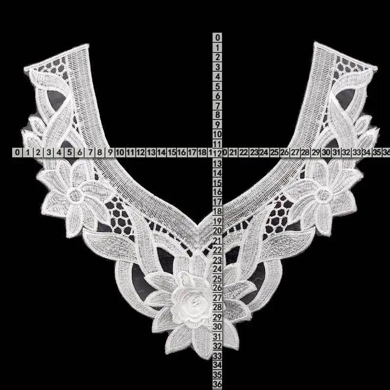 Vakker broderikrage med stor blomster Svart/Hvit Blomsterblonde Dekorativ krage Dameklærtilbehør