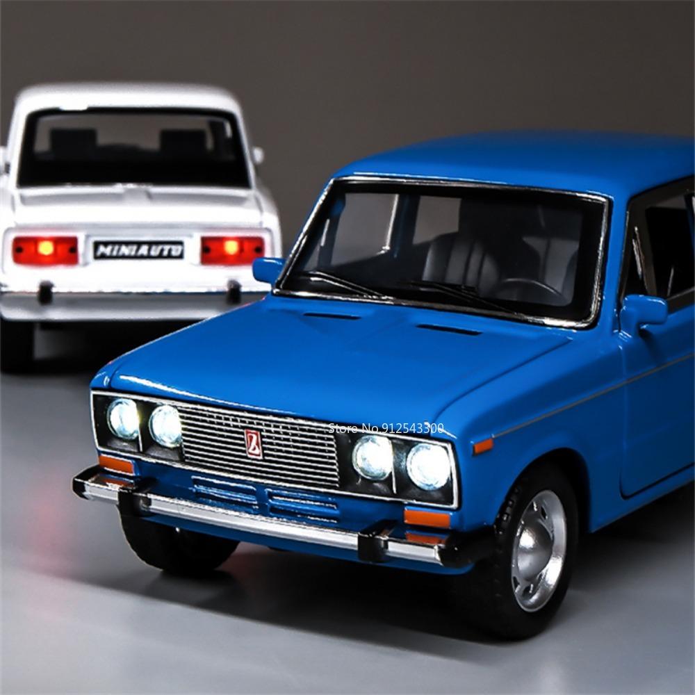 1/24 Maßstab LADA Spielzeugauto Modell Legierung Druckguss 6 Türen zu öffnen Rückzieher Sound Licht Maßstabsmodell Auto Spielzeug für Jungen Sammlerstücke Geschenke