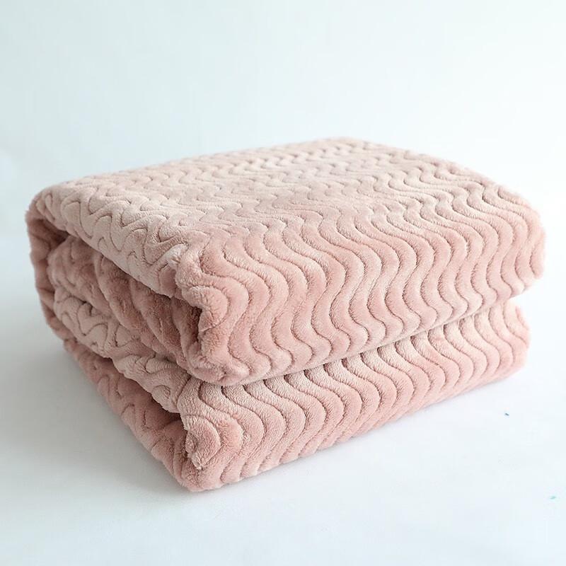 

LISM Milk Velvet Wavy Throw Blanket