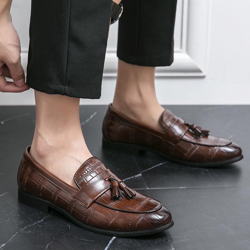 Men's Plus Size Cross-Border Tassel Loafers: British Style Leather Shoes for Autumn and Spring (Sizes 38-46)