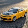 1:18 Chevrolet Camaro RS Supercar Legierung Metall Druckguss Modellauto Heimdekoration Und Sammlerstücke Hobby Display Ornamente Feiertag