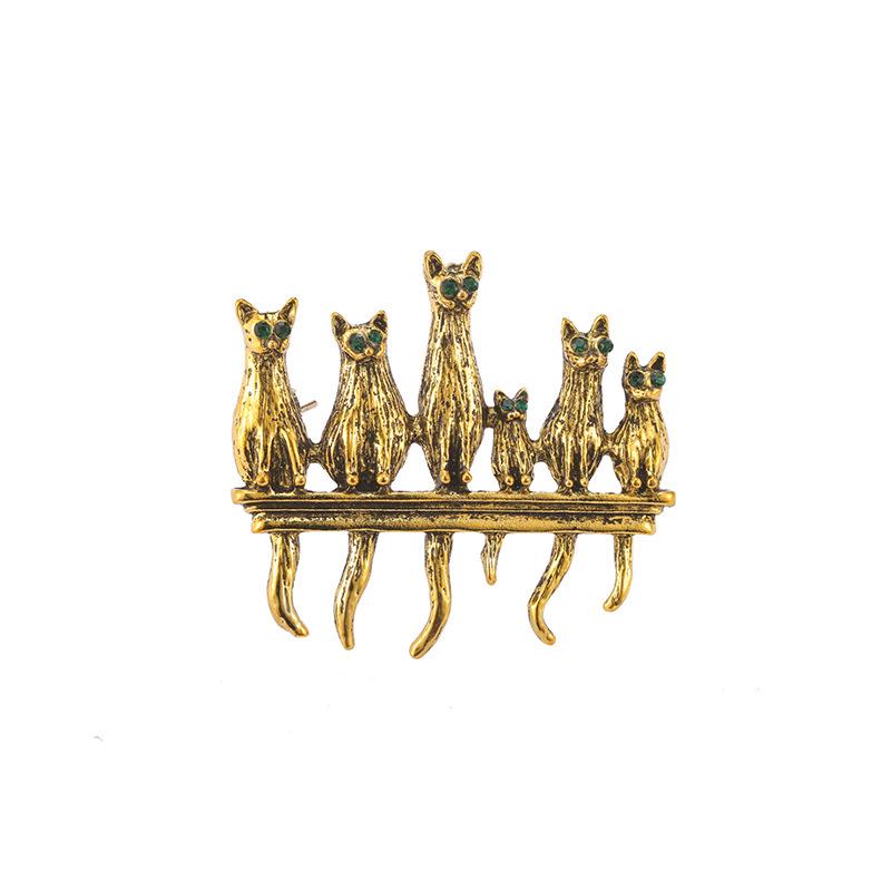 Bo Xin Yun Retro Cat Fashion Brooch – Animal Coat Pin Accessories