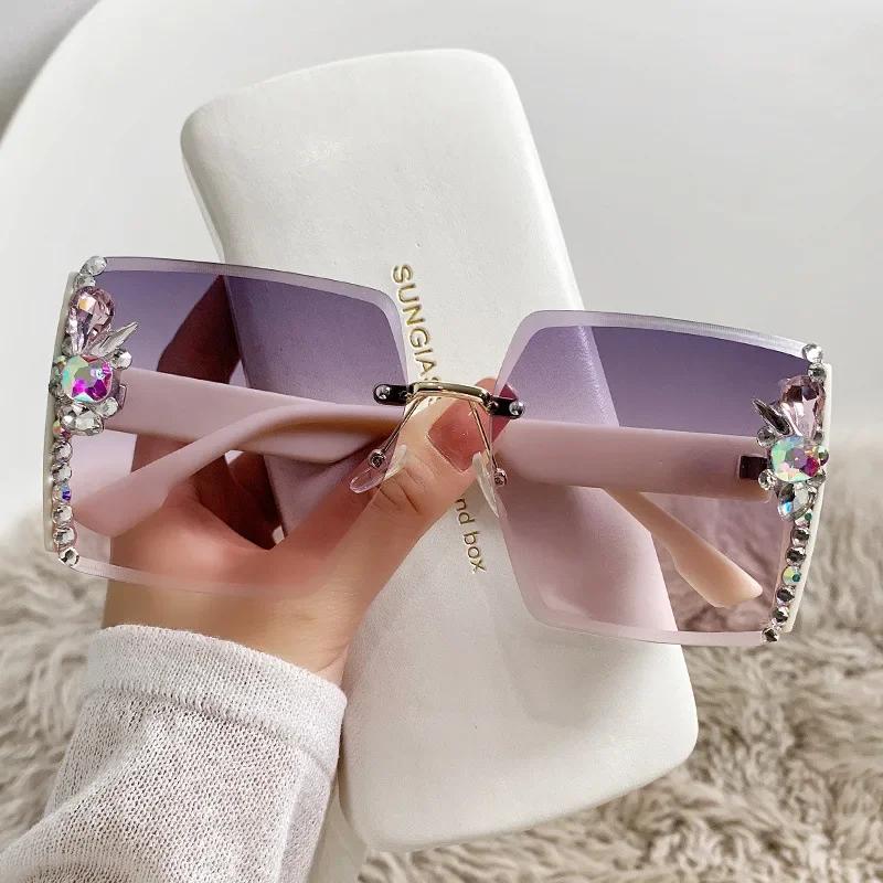 Fashion Oversized Square Sunglasses Women Luxury Brand Vintage Rimless Sun Glasses Diamond Decoration Eyeglasses Uv400