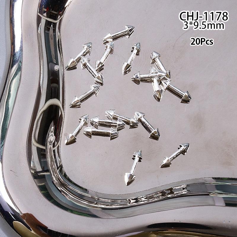 20 Stück Design Punk Stil Nagelteile Legierung Nieten Gold Silber Kurve Pfeil Niete Dekoration Nägel Kunst Zubehör Nagelanhänger