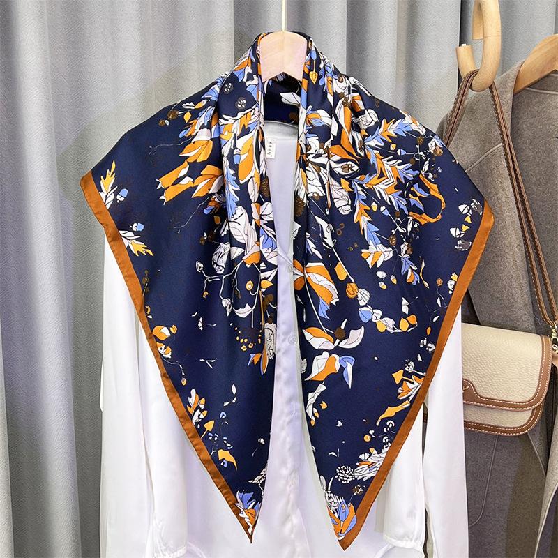 Japan And Korea Sweet Wind Silk Scarf Women'S Printed Scarf Satin Imitation Silk 90Cm Large Square Scarf Travel Sunscreen Shawl