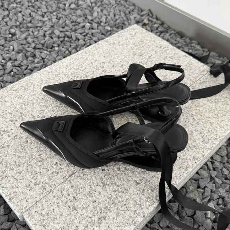 

Soft leather version~ niche design special-shaped heel ballet style strap high heels women s 2025 new shallow pointed single shoes 35