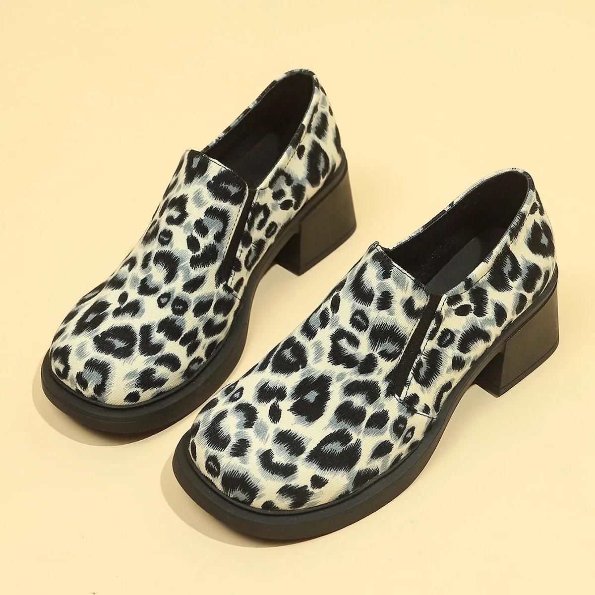 

Fashion Spring 2025 Women s High Heels Leopard Loafers Plus Size 36-42 Thick Square Heeled Slip On Pumps Women Gothic Thick Sole Shoes 36 серый