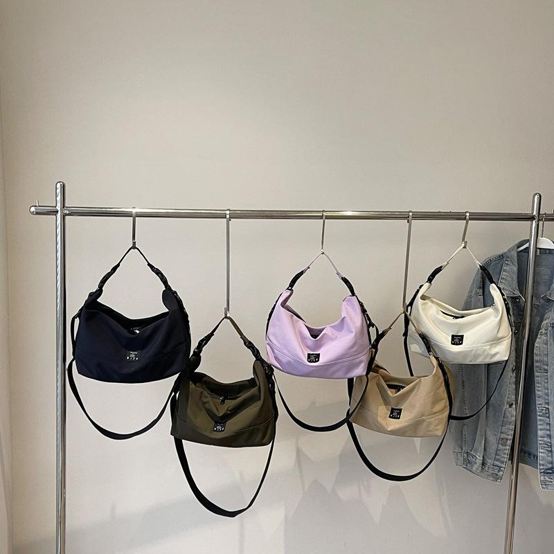 Canvas tote bag casual and simple 2025 spring and summer trend texture shoulder bag travel messenger bag