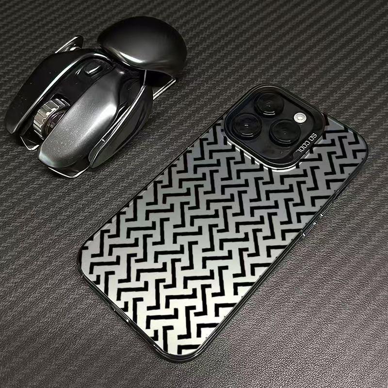 Customized Silver Shell Phone Case for Apple 17/16/15 Pro & 14 Pro Max/13/12