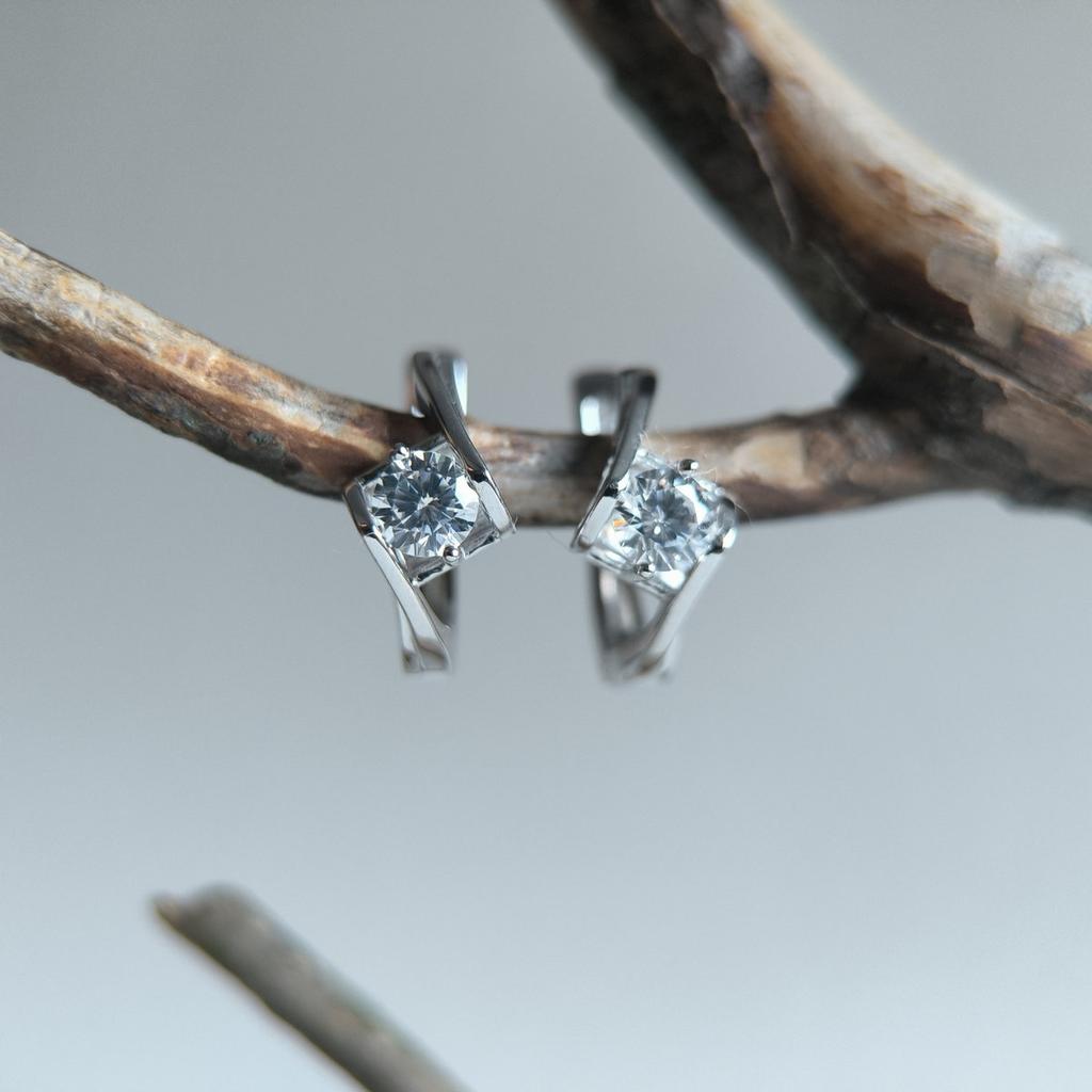 Серебряные серьги с фианитами (2207832)
