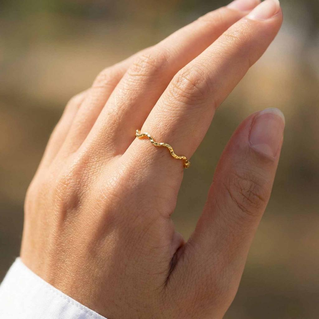 Stackable Wave Ring Thin Band, Golden Color Stainless Steel Waterproof Daily Wear Anti Tarnish Party Jewelry for Women