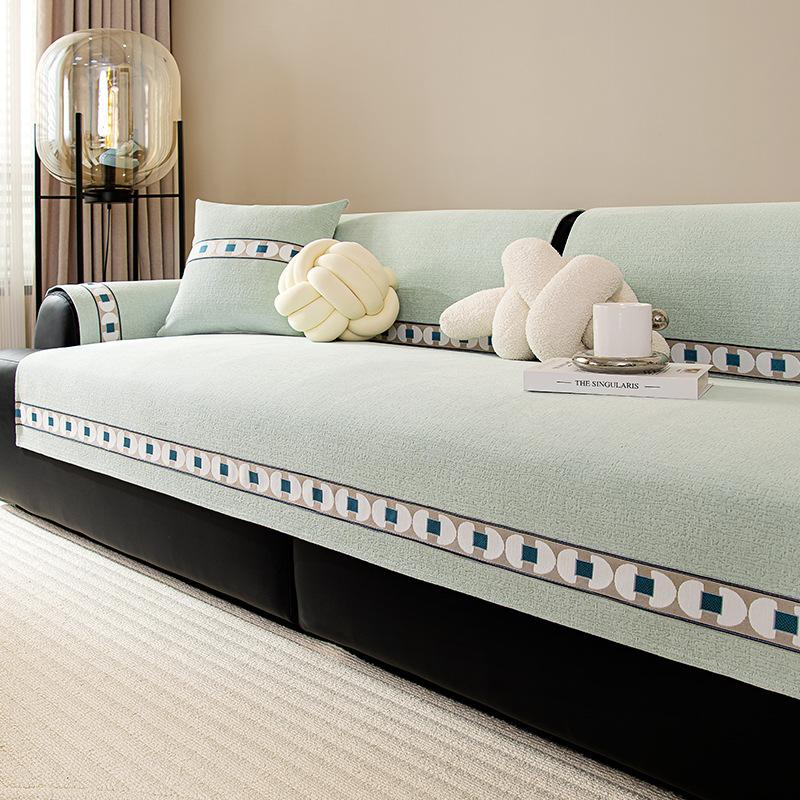Four Seasons Universal  Autumn And Winter New Leather Solid Wood Sofa Cushion Cover Cloth Non-Slip Backrest Towel Cover Seat Cover
