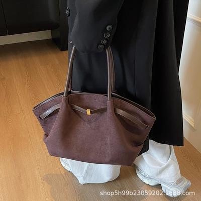 Bolsa de axila feminina de grande capacidade da moda, nova bolsa de mão para o dia a dia, bolsa tote de ombro versátil de alta qualidade