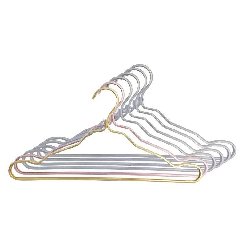 

5 шт. Новые более толстые сушилки из алюминиевого сплава для дома, бесшовная вешалка, противоскользящая вешалка для одежды, антикоррозионная ветрозащитная вешалка для одежды 43x21x1.3cm