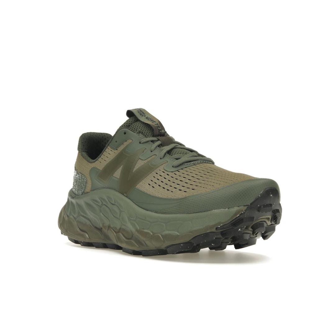 Tokyo Design Studio x New Balance Fresh Foam X More Trail v3 Hellolivgrün Herren Sneaker MTMORNGN