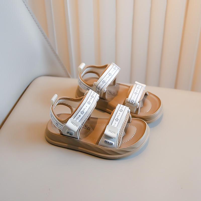 Girls Beach Shoes Open Toes Breathable Cute Kids Sandals Princess Style 2025 Summer New Girls Fashion Shoes Casual Sweet Trendy