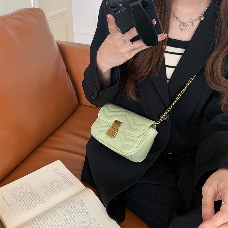 Rhombus Shoulder Bag New Summer Messenger Bag Niche Design Chain Small Square Bag Women's Underarm Bag