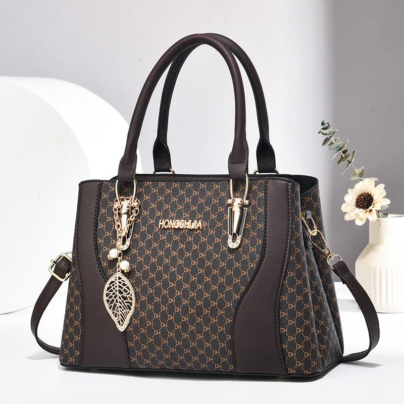 tmospheric texture, women's portable messenger bag, new large-capacity bag, commuting versatile