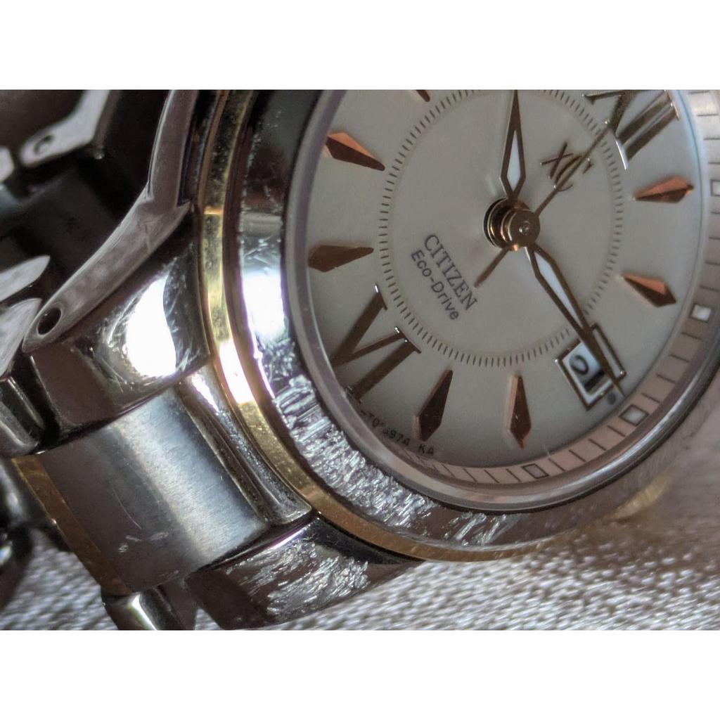 Used CITIZEN Eco-Drive E011-T010580 Watch Working Item