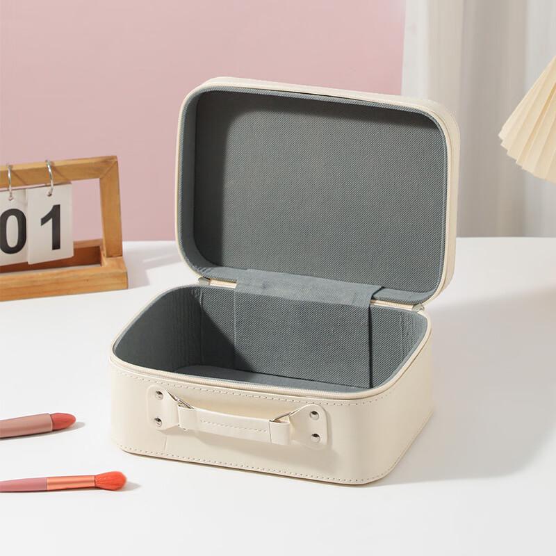 DCLOUD Cartoon Portable Cosmetic Case
