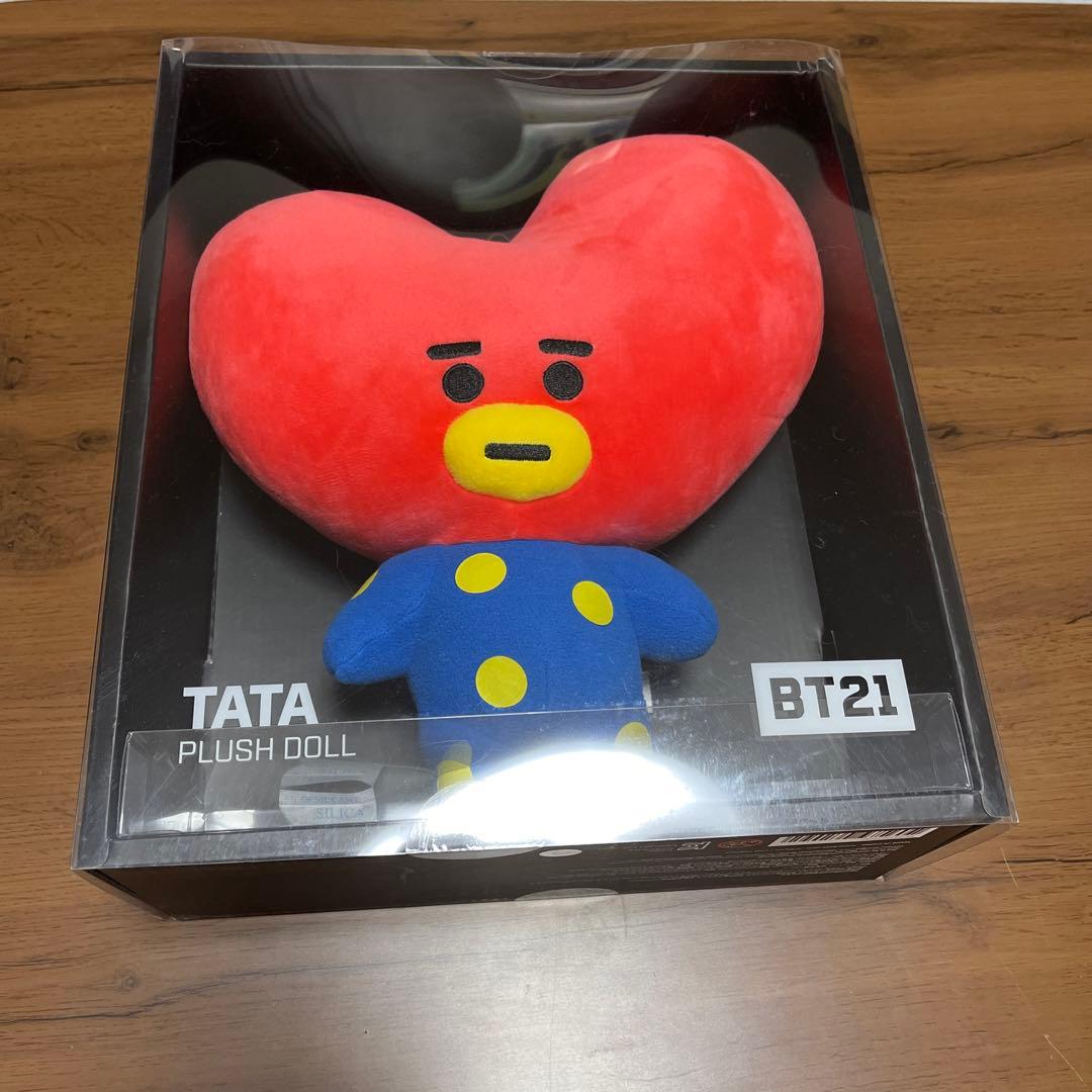 

[USED] Huge discount on BTS TATA BT21 plush toy in case