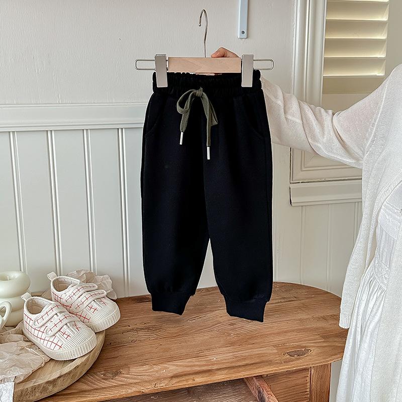 Kinder Herbst- und Winter-Sweathose, lockere und vielseitige lässige Sporthose für Jungen und Mädchen, Baby-Plüsch-Langhose