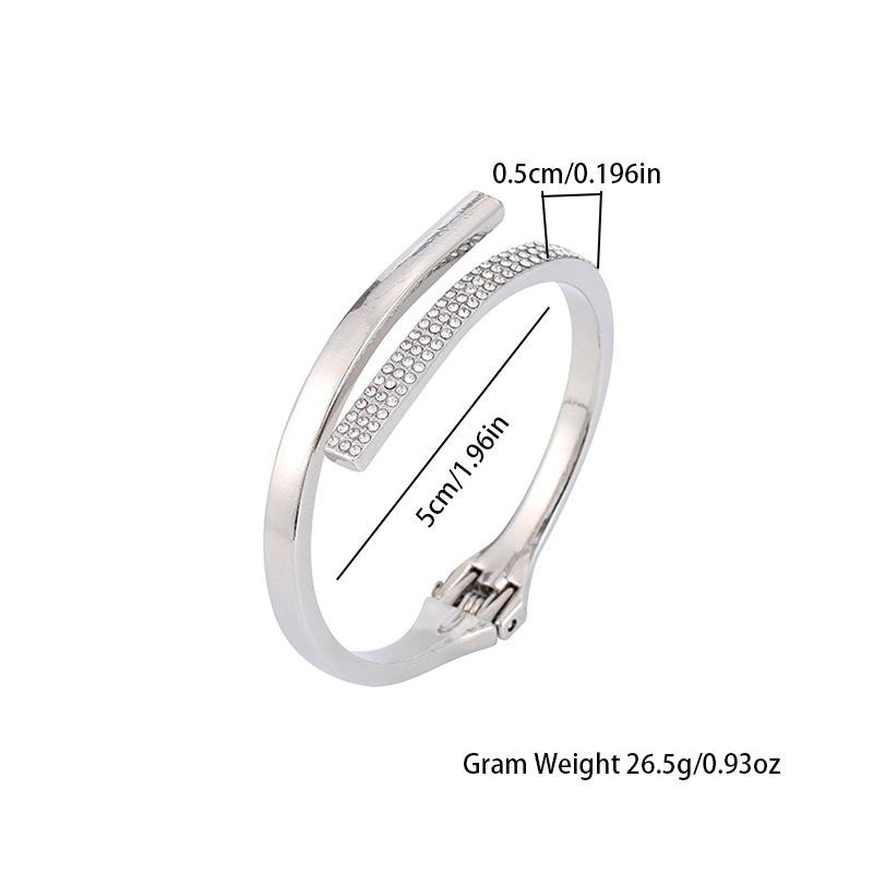 Simple Wind Irregular Glossy Bracelet Zinc Alloy Diamond Opening Jewelry Women