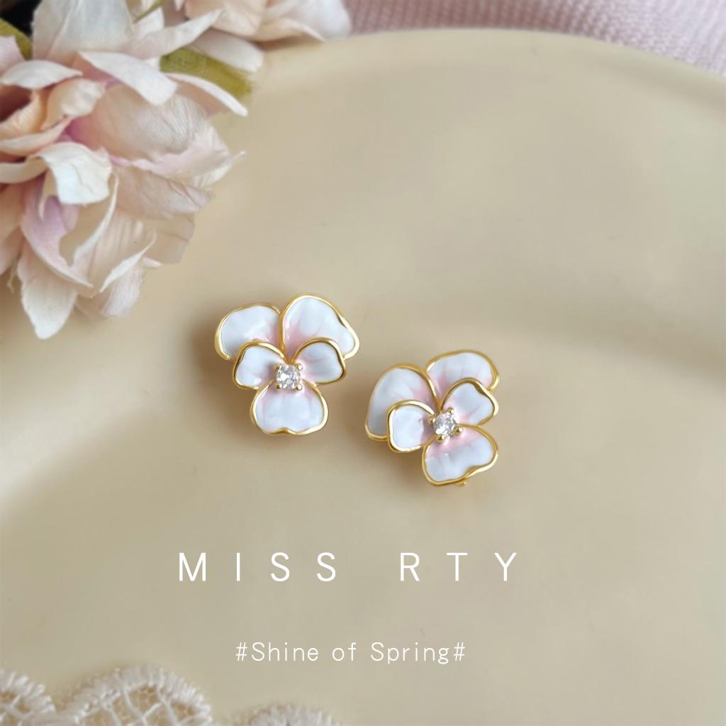 Elegant Pink Enamel Flower Earrings: Luxurious Gradient Drip Glaze Studs with Zirconia Detailing