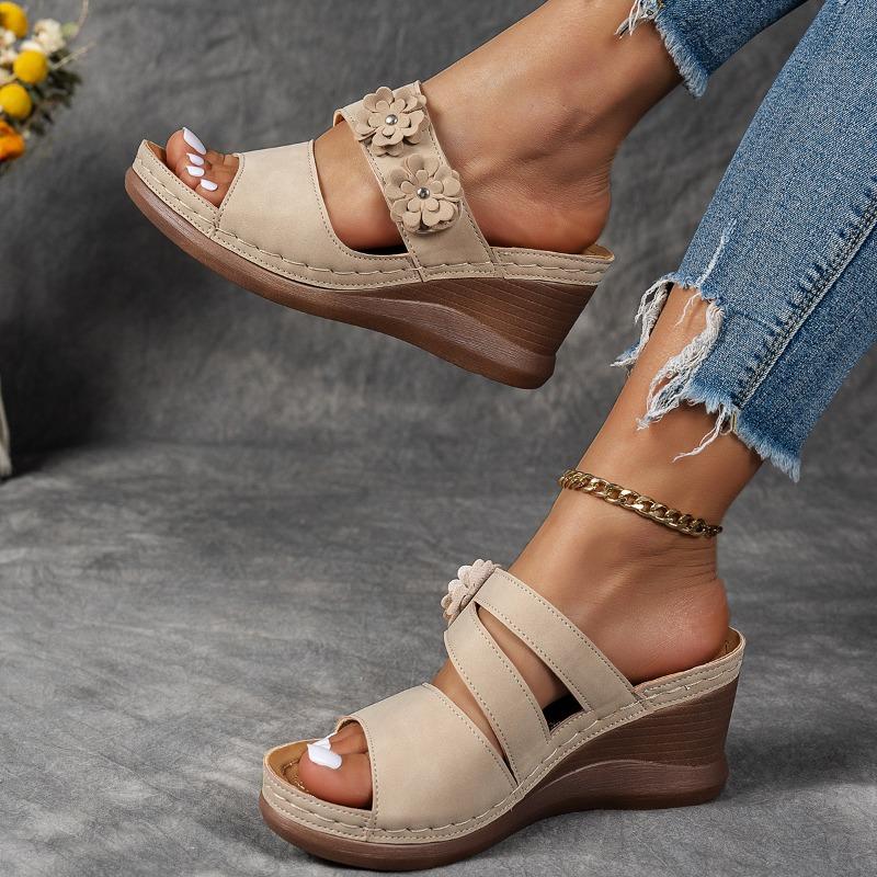 Summer New Flower Sewing Line Thick-soled Slippers Solid Color Wedge Heel Light Beach Slippers Women