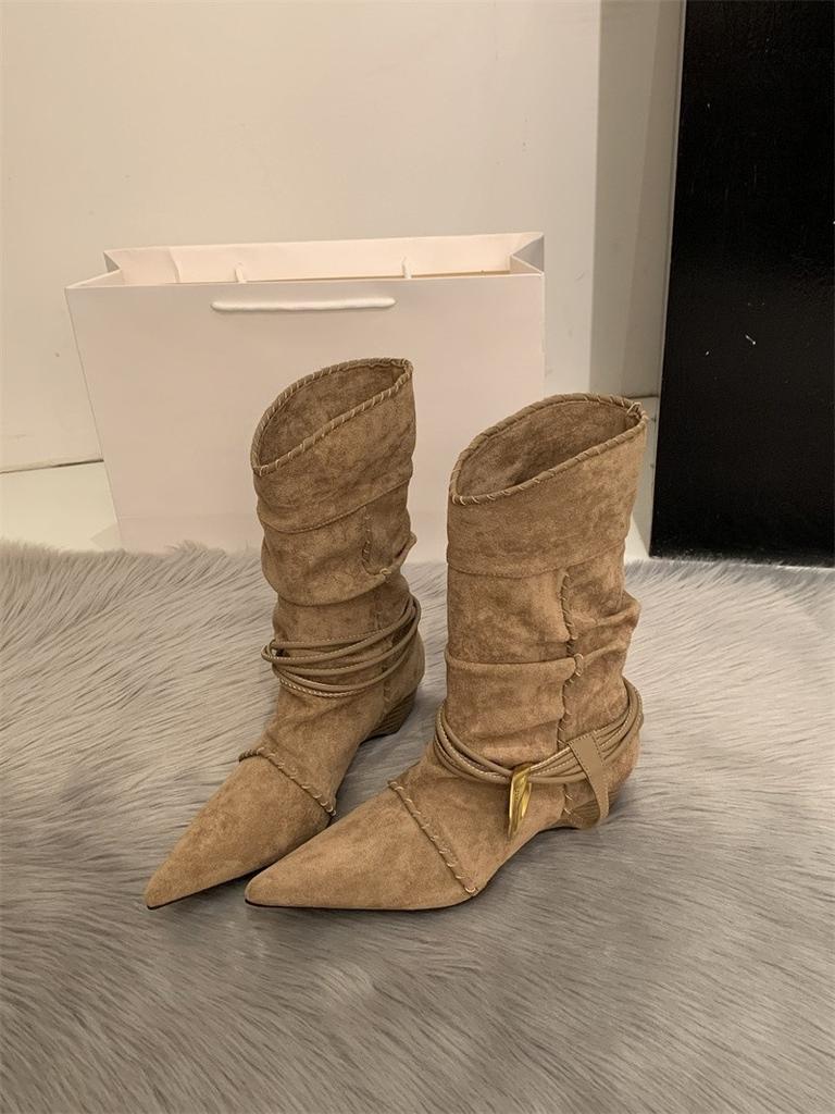 Western style~ Korean version of stacking boots retro low-heeled flat-bottomed belt wear cowboy boots short boots