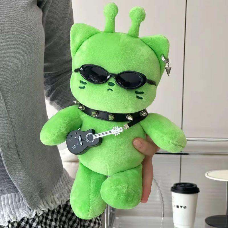 Cartoon Alien Cat Plush Dolls Cool Green Kitten Soft Comfort Creative Stuffed Doll Home Ornaments Decoration Trendy Toys Gifts