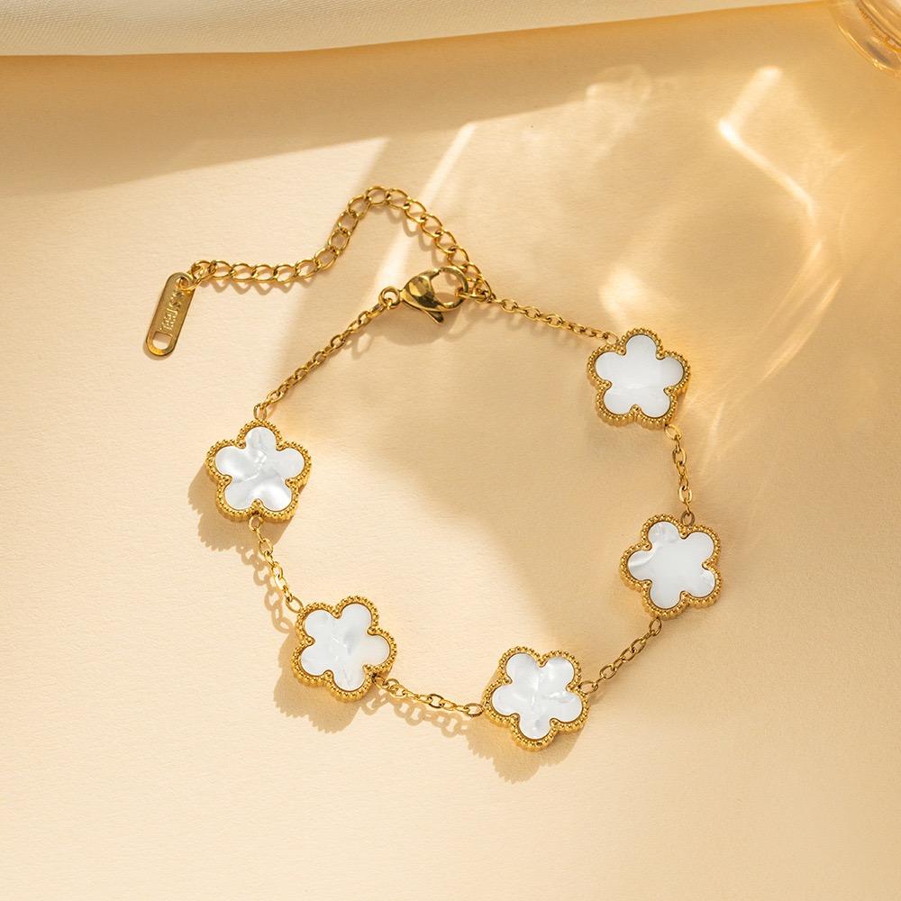 Lucky Straw Five Leaf Flower Bracelet Women's Light Luxury Premium Feeling 18k Non-Fading Waterproof Stainless Steel Bracelet