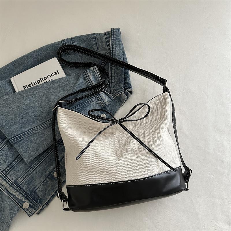 

Сумка-тоут простая личность только красивая женщина лето сумка большой вместимости 2025 новая повседневная ретро сумка для поездок на работу белый