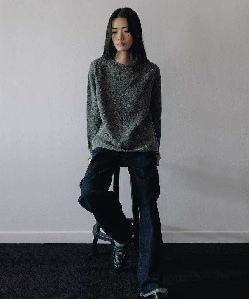 Beullaengkeulumumeon Rolled Edge Crew Sweater_St. Kilda