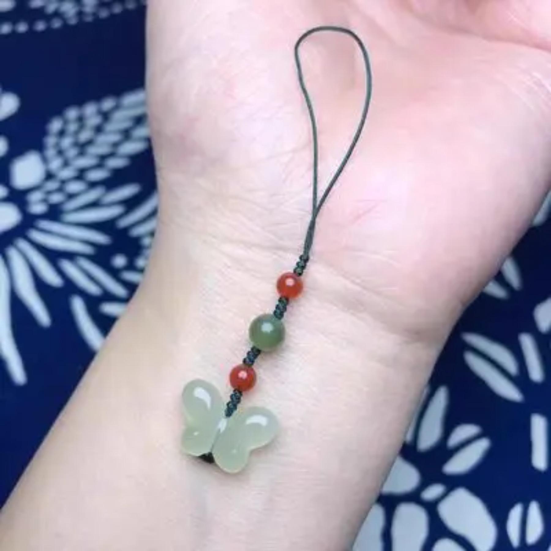 

Chinese Style Jade Glass Butterfly Phone Charm Elegant Short Strap Keychain Cute Aesthetic Handcrafted Accessory Other