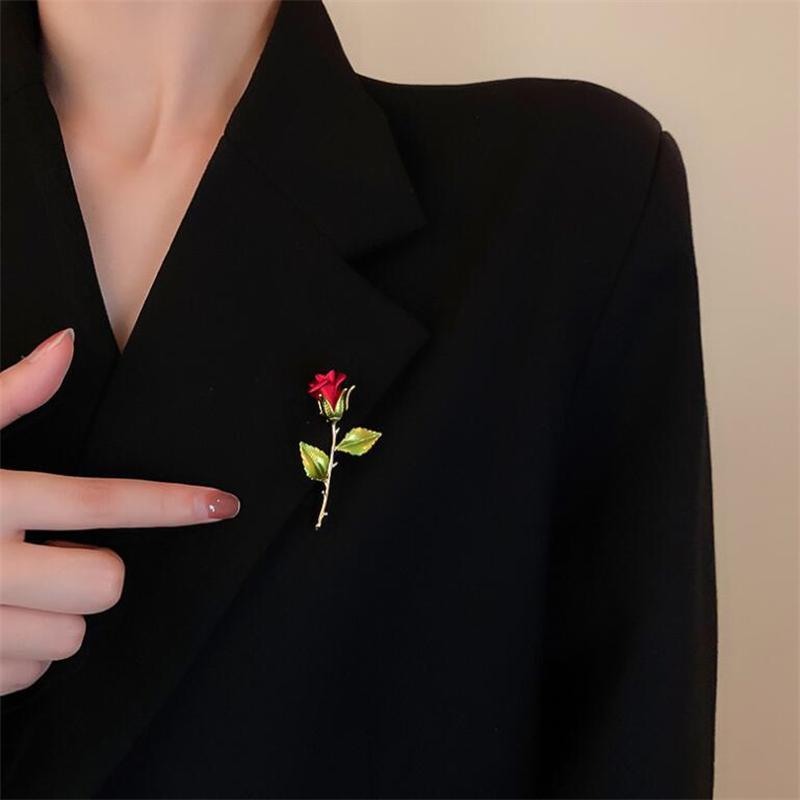 Beautiful Rose Flower Brooches Collection For Women Lady Elegant Flower Pin Summer Design Party Valentine Day Gift