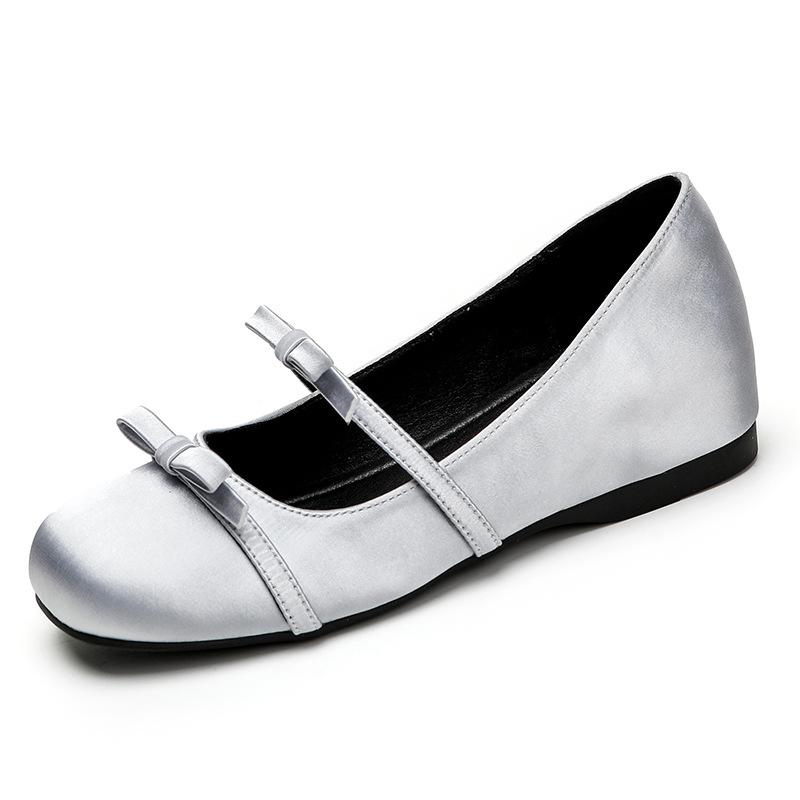 Fairy style patent leather square head ballet shoes autumn new retro temperament bow inner height increase small leather shoes