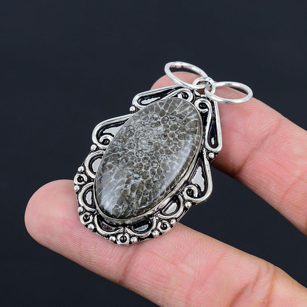Gift For Women Pendant 925 Sterling Silver Natural Stingray Coral Gemstone