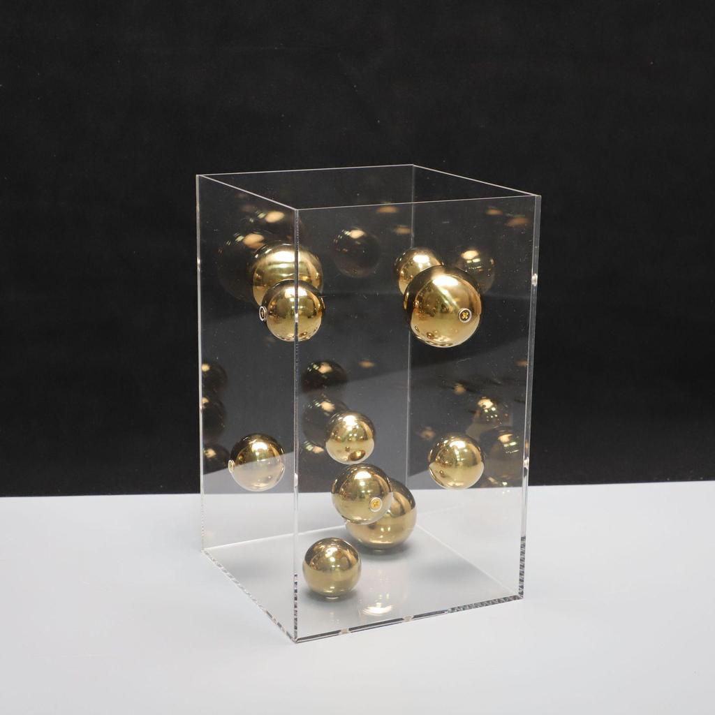 Modern European Light Luxury Acrylic Ball Ornament for Model Room and Office Decor